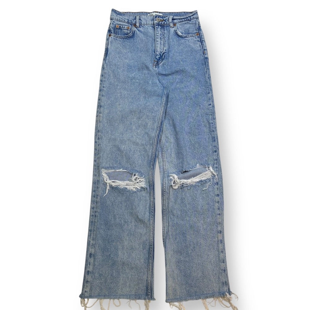Zara Women's Light Wash Ripped Knee Distressed Hem Wide Leg Jeans USA 2 EUR 34